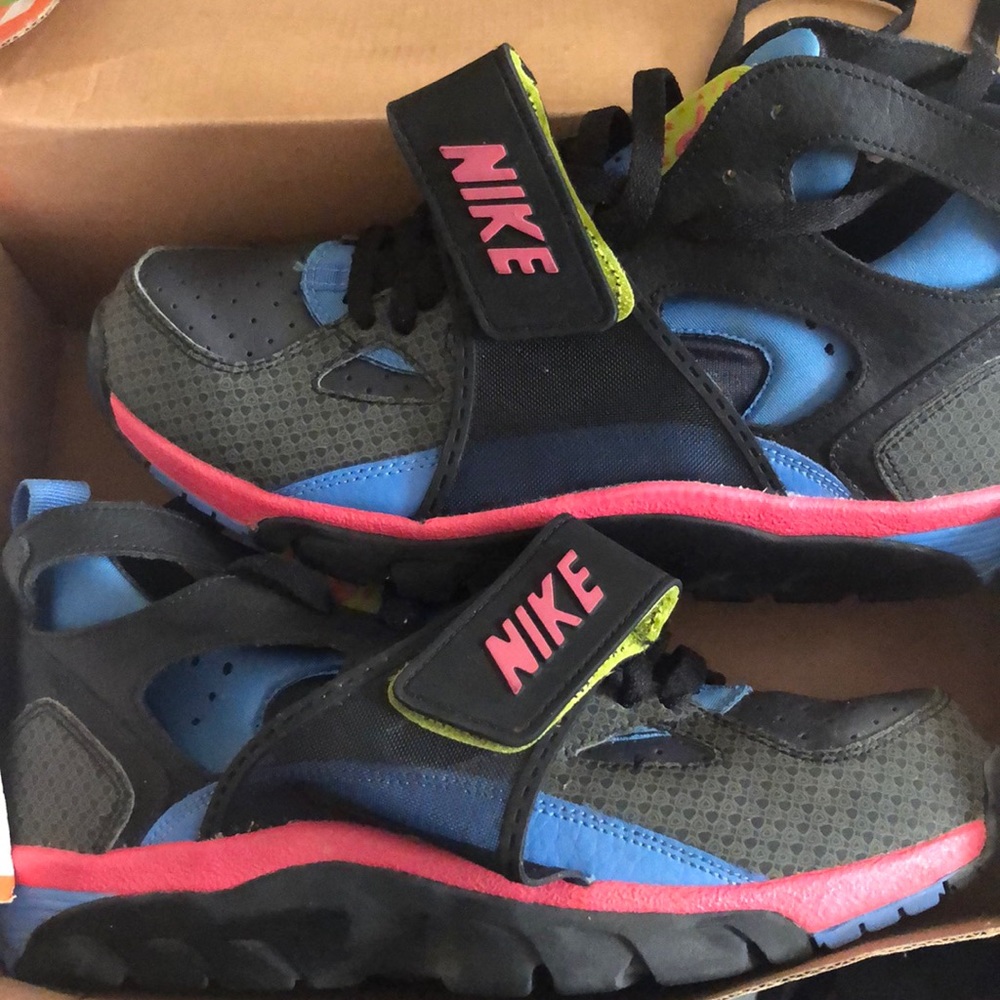 Air Trainer Huarache Premium